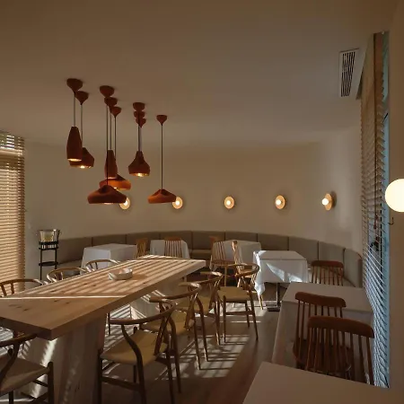Retiro Costina Wellness&villas 호텔 *